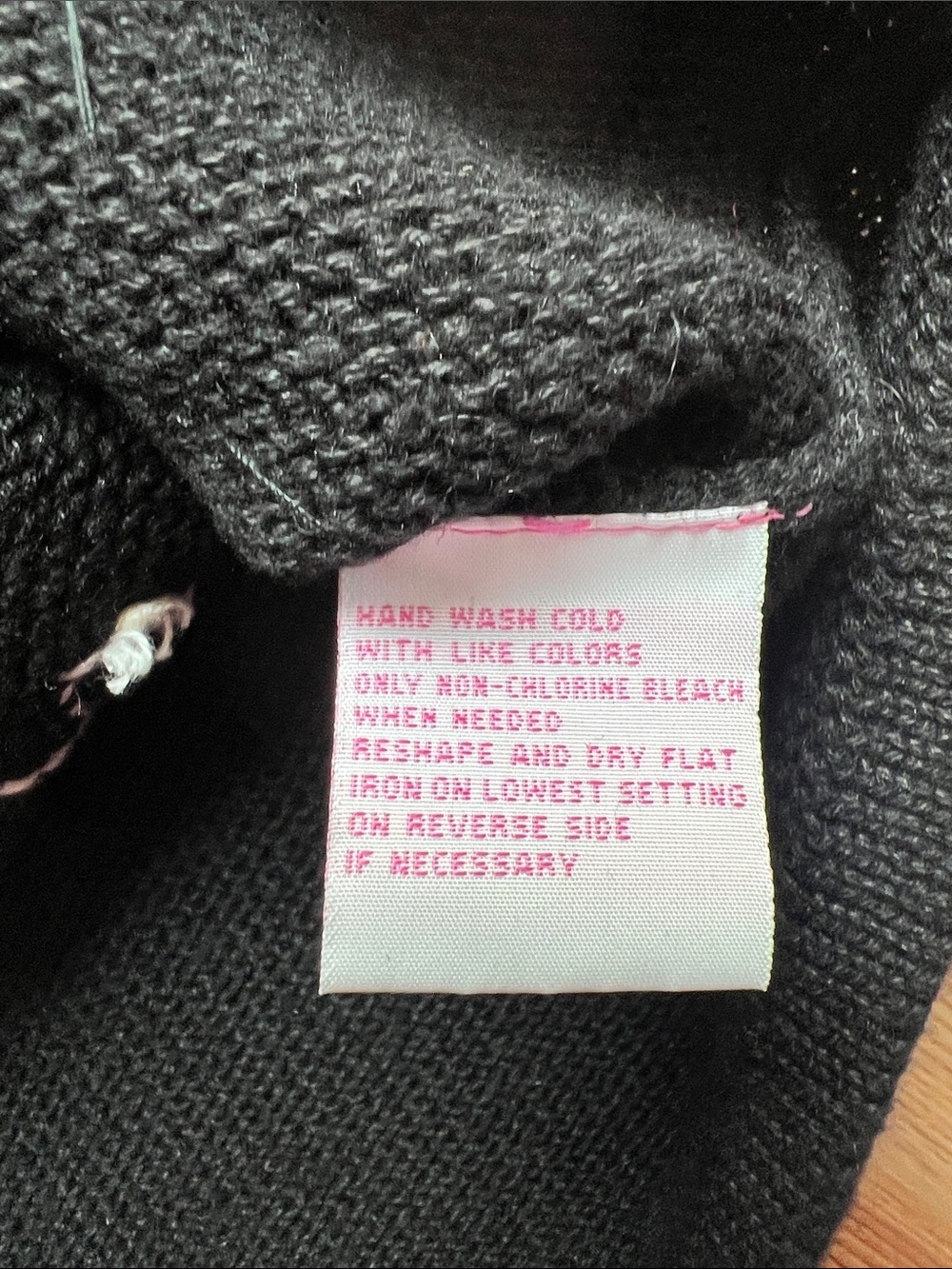 Pappagallo Black Knit Christmas Vest - Picture 4 of 7